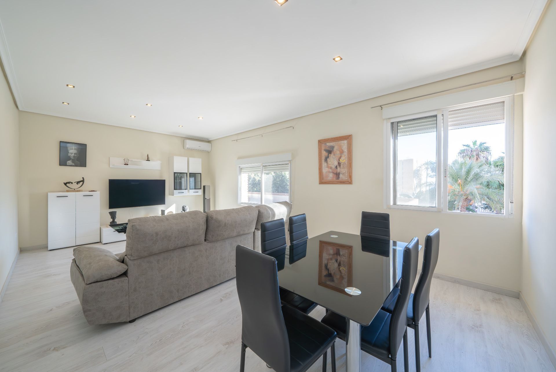 Living room of Flat for sale in Alicante / Alacant  with Air Conditioner