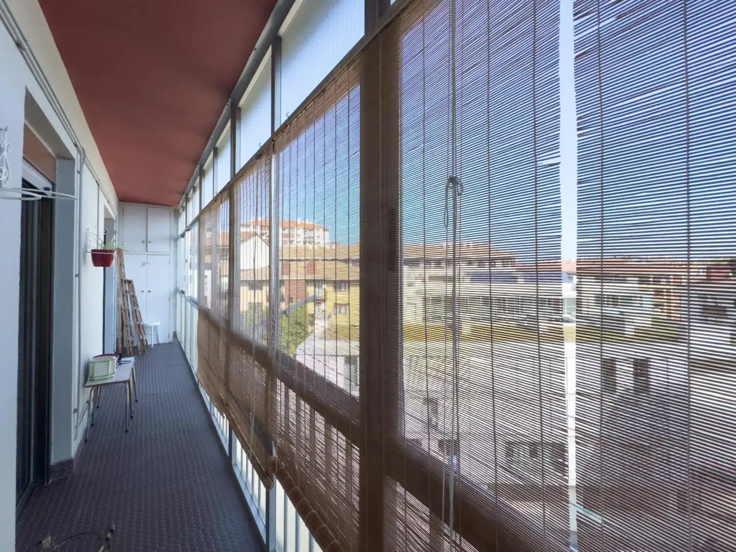 Vista exterior de Apartamento en venta en Irun  con Calefacción, Trastero y Amueblado