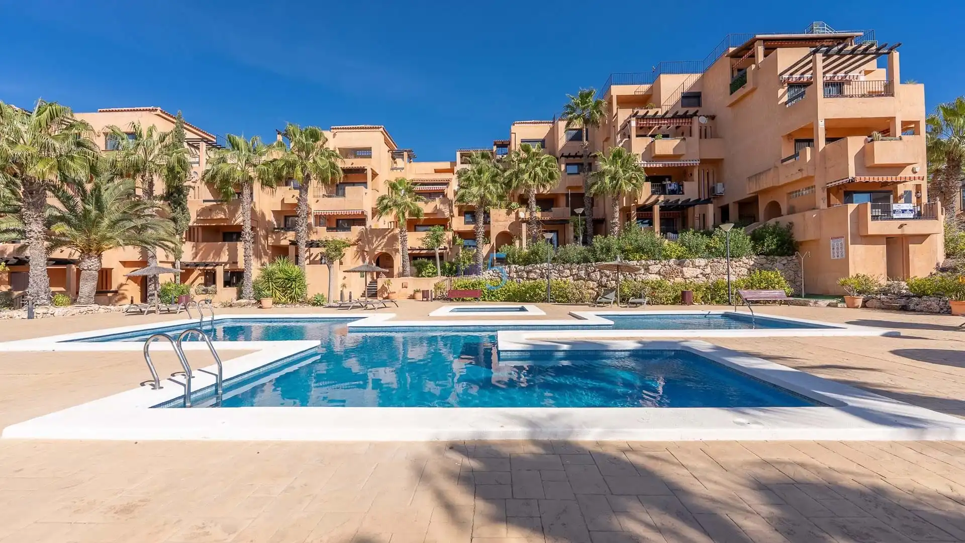Piso con terraza en venta en Orihuela Costa, imagen 2