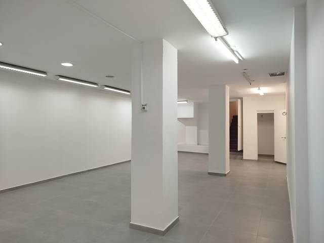 Local comercial en Alquiler en Carrer de Soler en Nou Eixample Sud