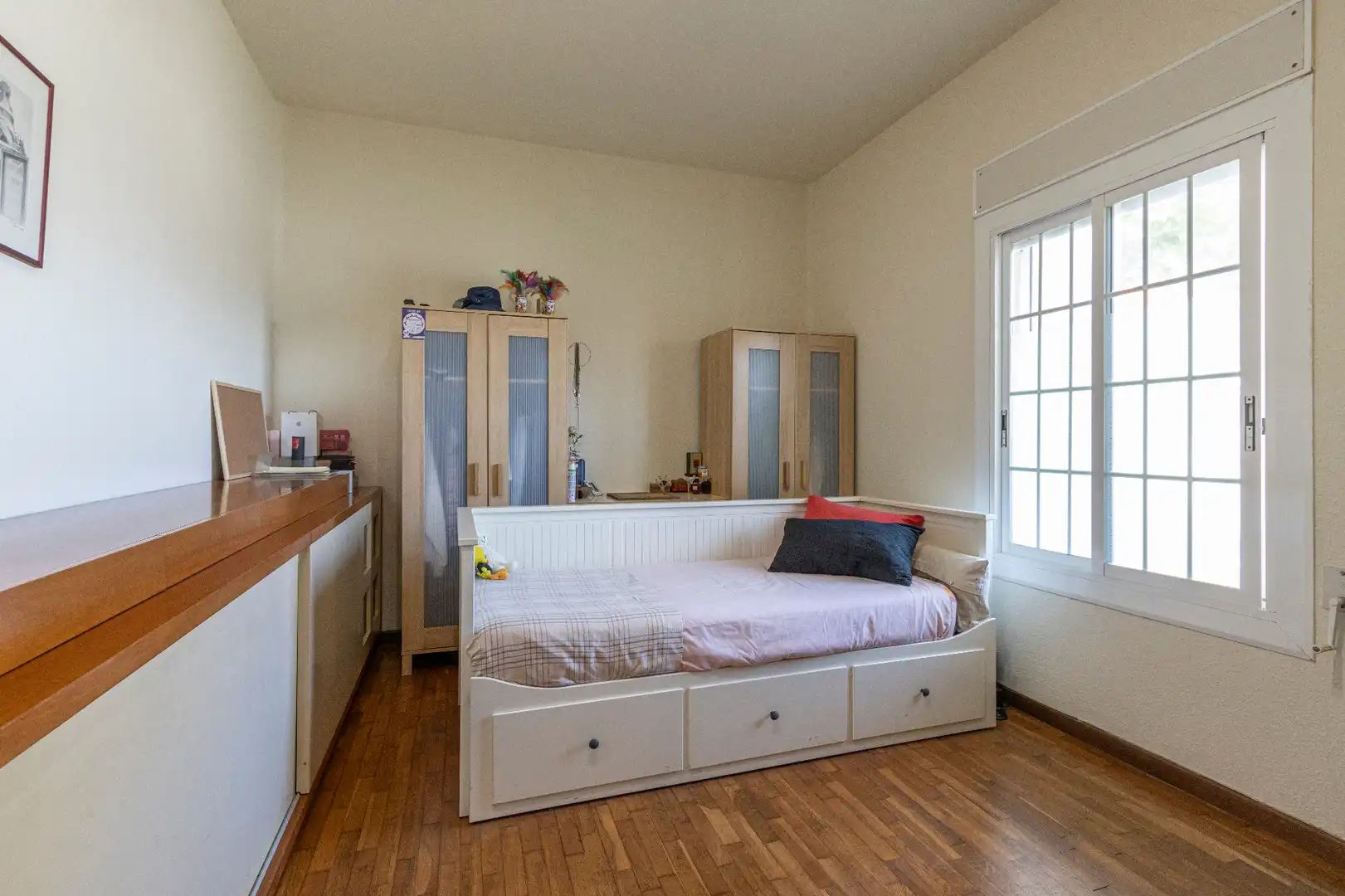 Bedroom of Houses for sale in El Masnou  with Air Conditioner, Heating and Private garden