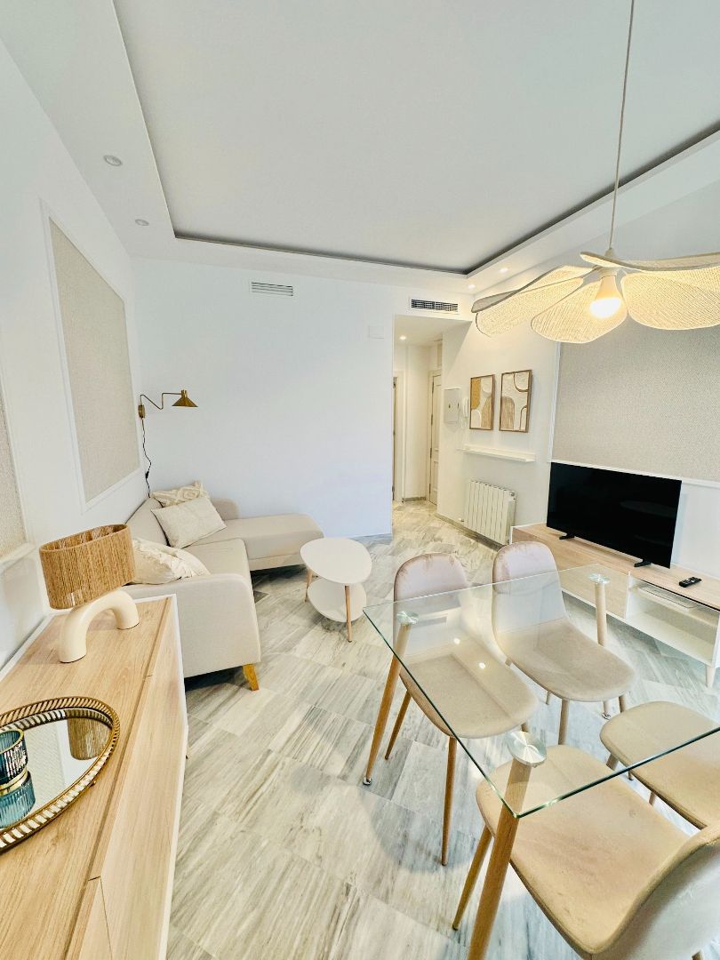 Sala de estar de Piso de alquiler en  Granada Capital con Aire acondicionado, Calefacción y Terraza