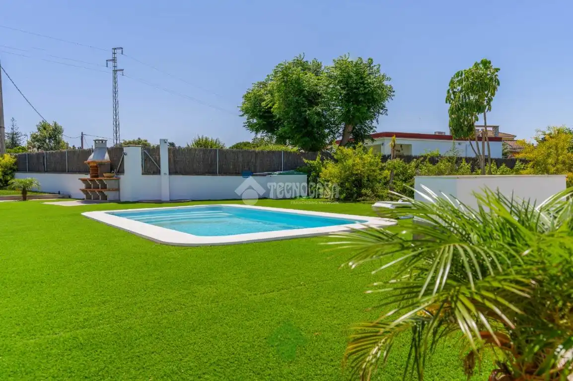 Casa rústica amb jardí en venda a Barrio Nuevo, imagen 3