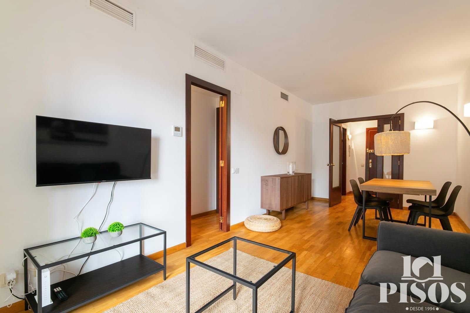 Sala de estar de Ático en venta en  Barcelona Capital con Aire acondicionado, Calefacción y Terraza
