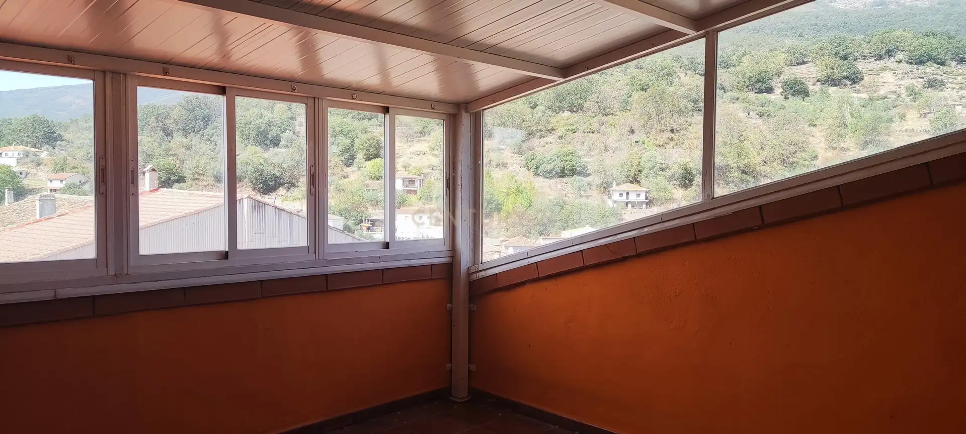 Bedroom of Houses for sale in Baños de Montemayor  with Air Conditioner, Balcony and Alarm