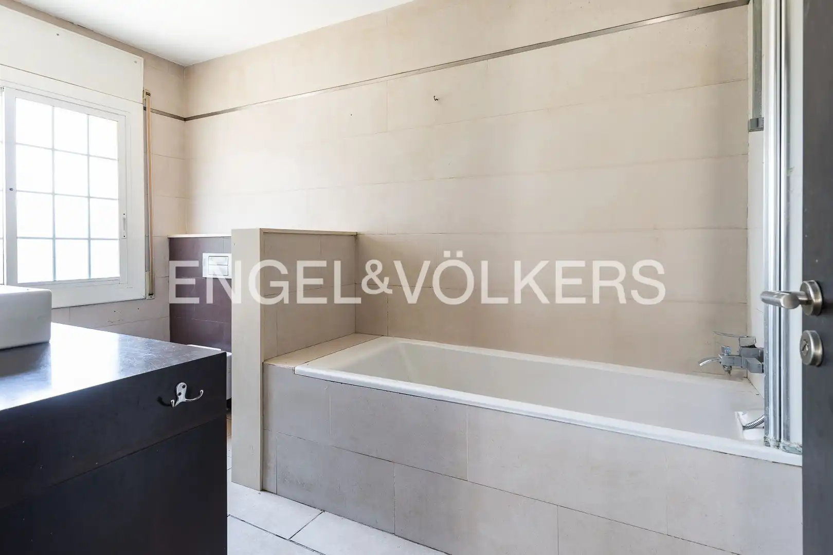 Baño de Casa o chalet en venta en Llinars del Vallès con Calefacción y Jardín privado