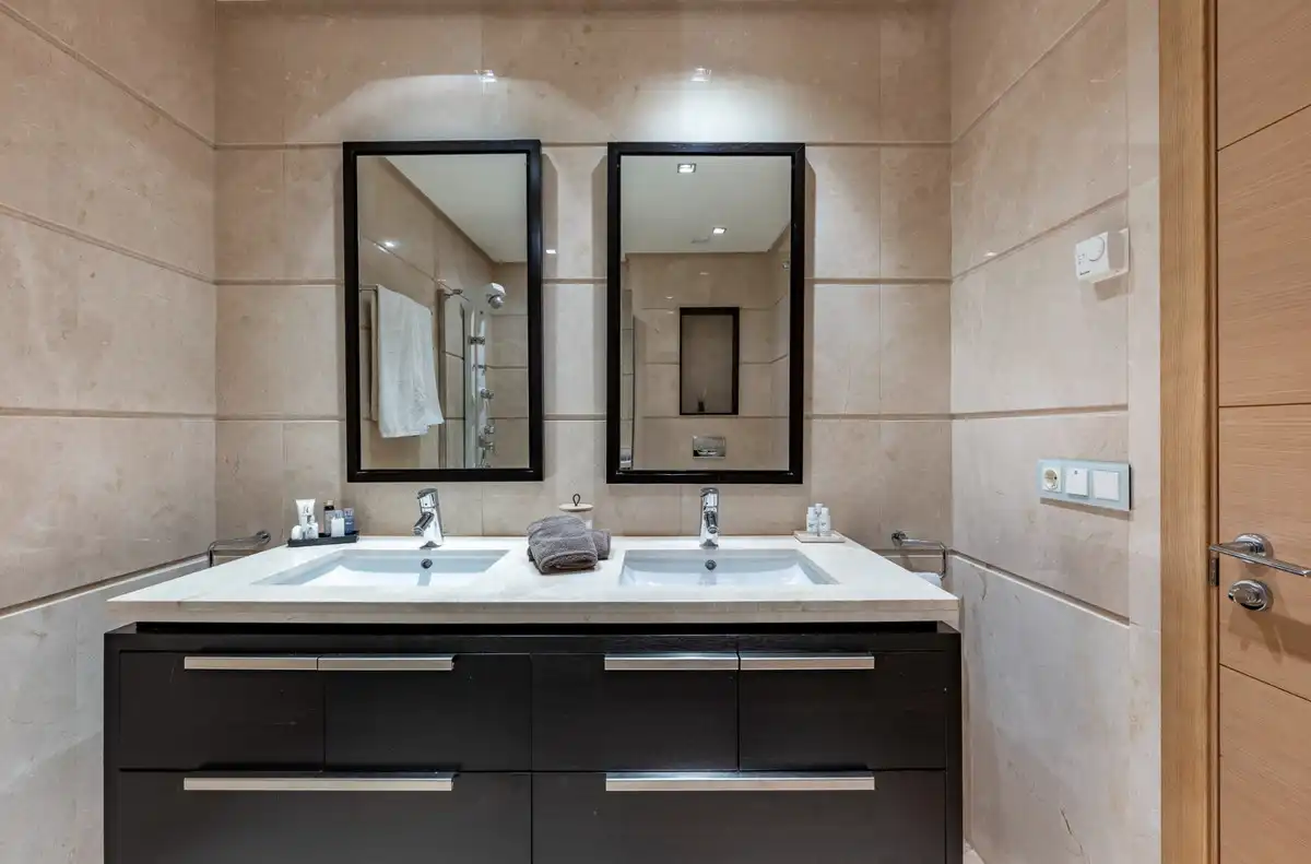 Piso con terraza en venta en Urbanizacion el Herrojo 2, imagen 17