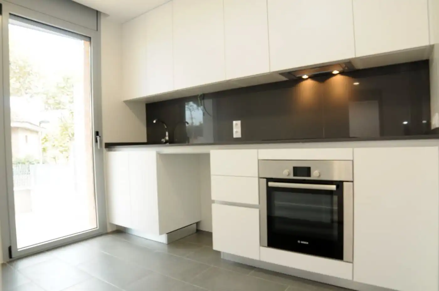 Wohnung zur Miete in Calle DE LA MARE DE DEU DE LA MERCE, Tiana