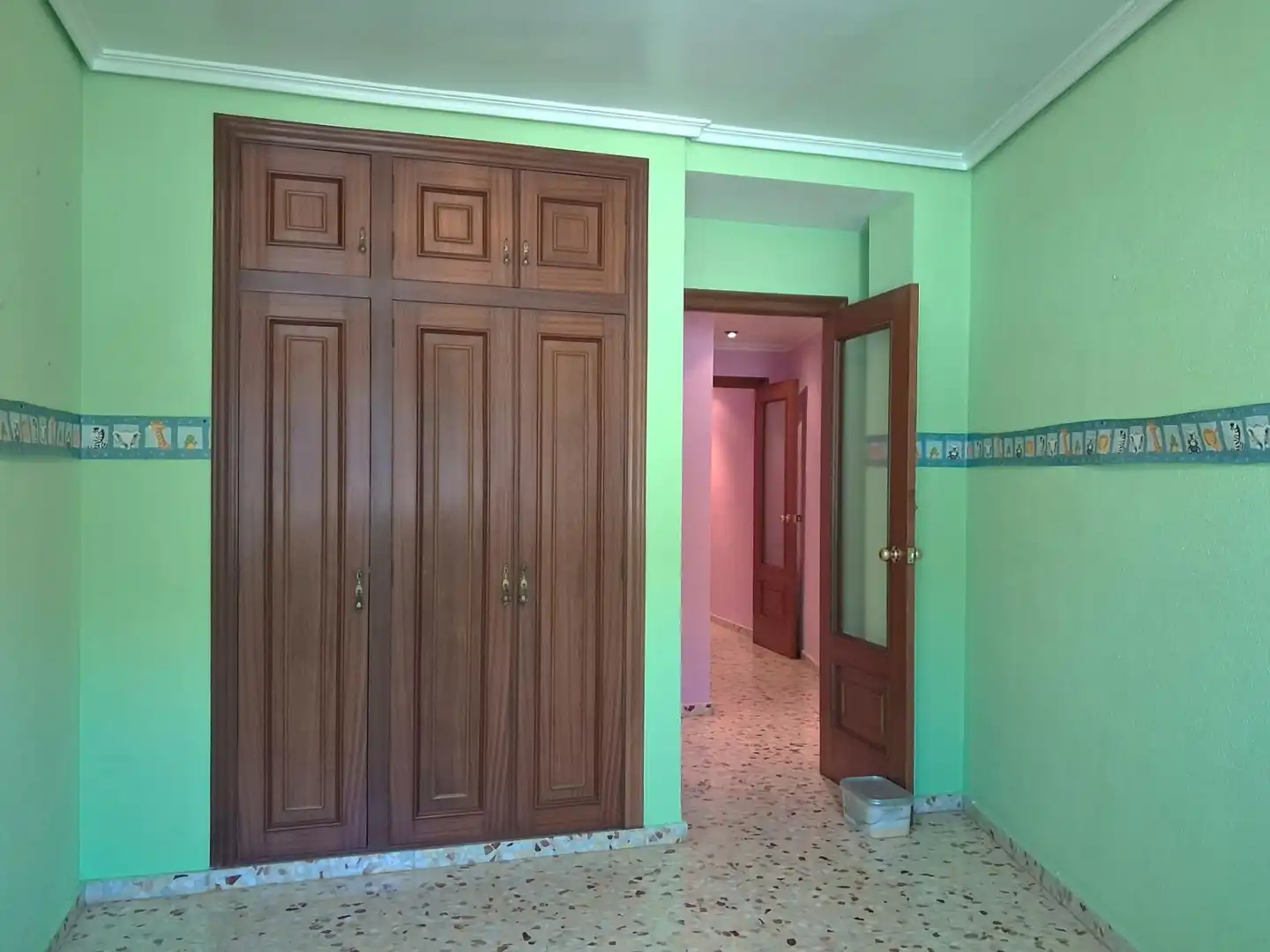 Flat for sale in Requena, Valencia