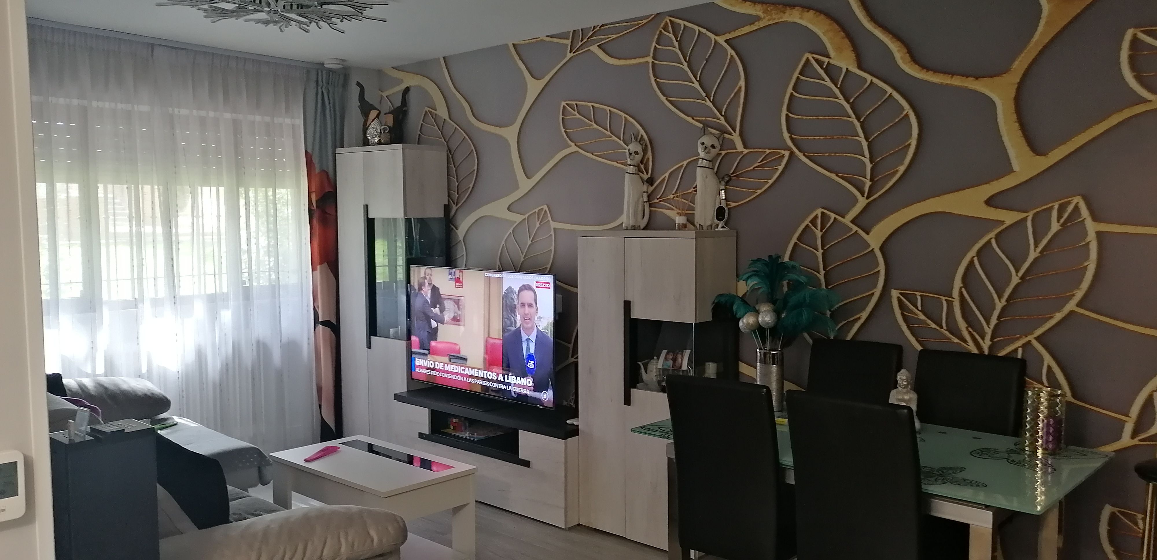 Living room of Flat for sale in Salamanca Capital  with Heating, Private garden and Parquet flooring