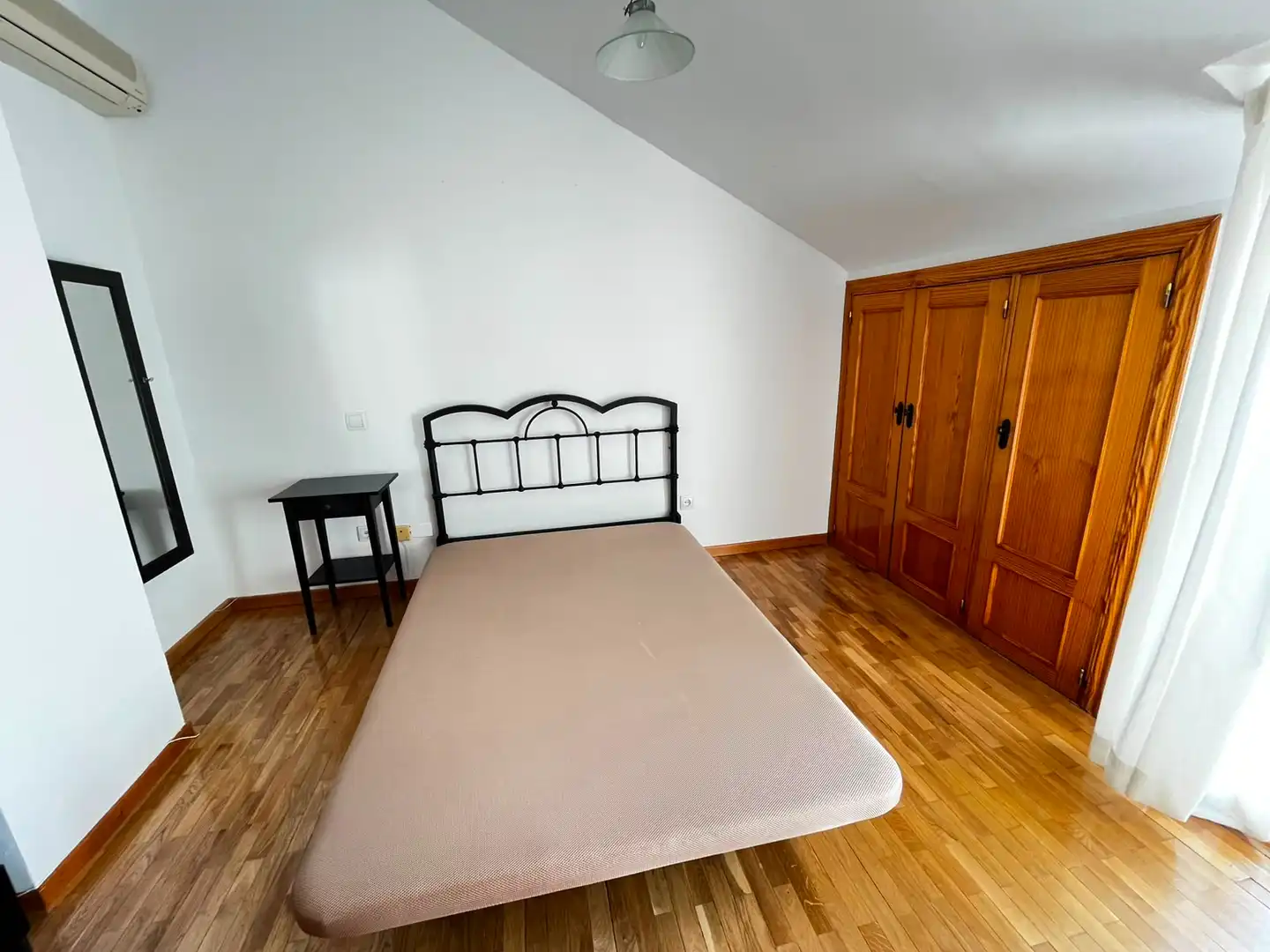 Schlafzimmer von Maisonette zur Miete in Ciudad Real mit Möbliert