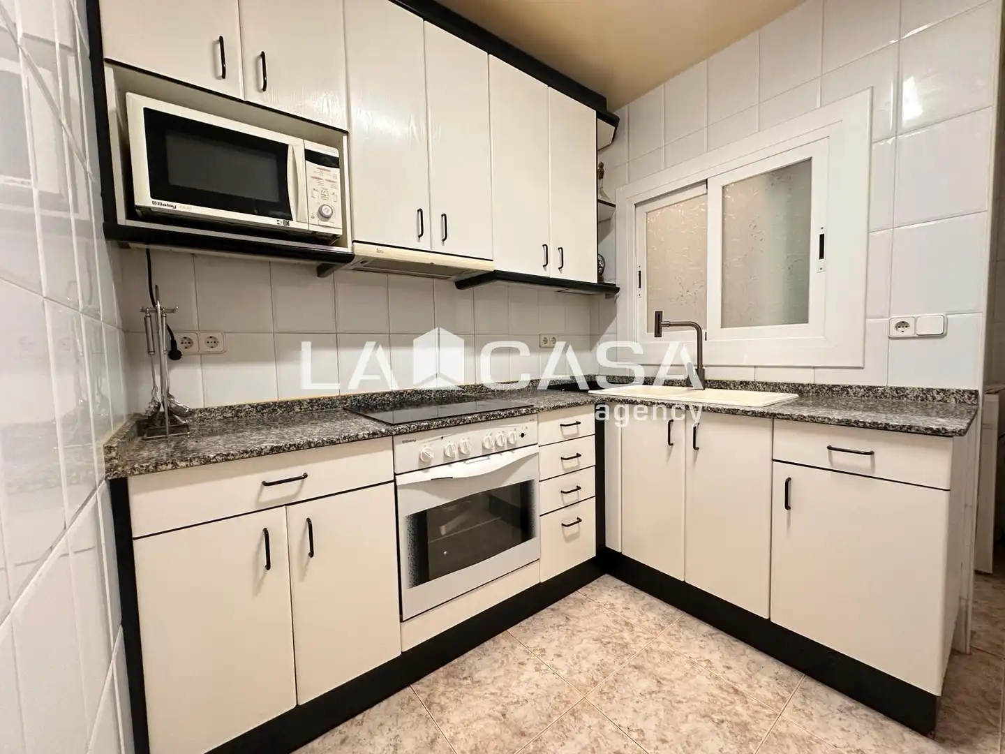 Cocina de Piso en venta en Granollers con Balcón