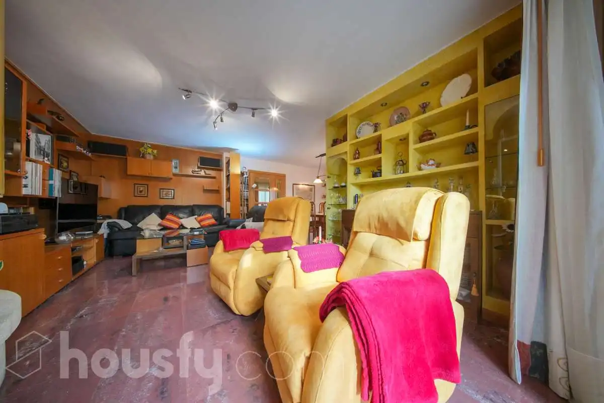 Sala d'estar de Casa o xalet en venda en Rivas-Vaciamadrid amb Aire condicionat, Calefacció i Jardí privat
