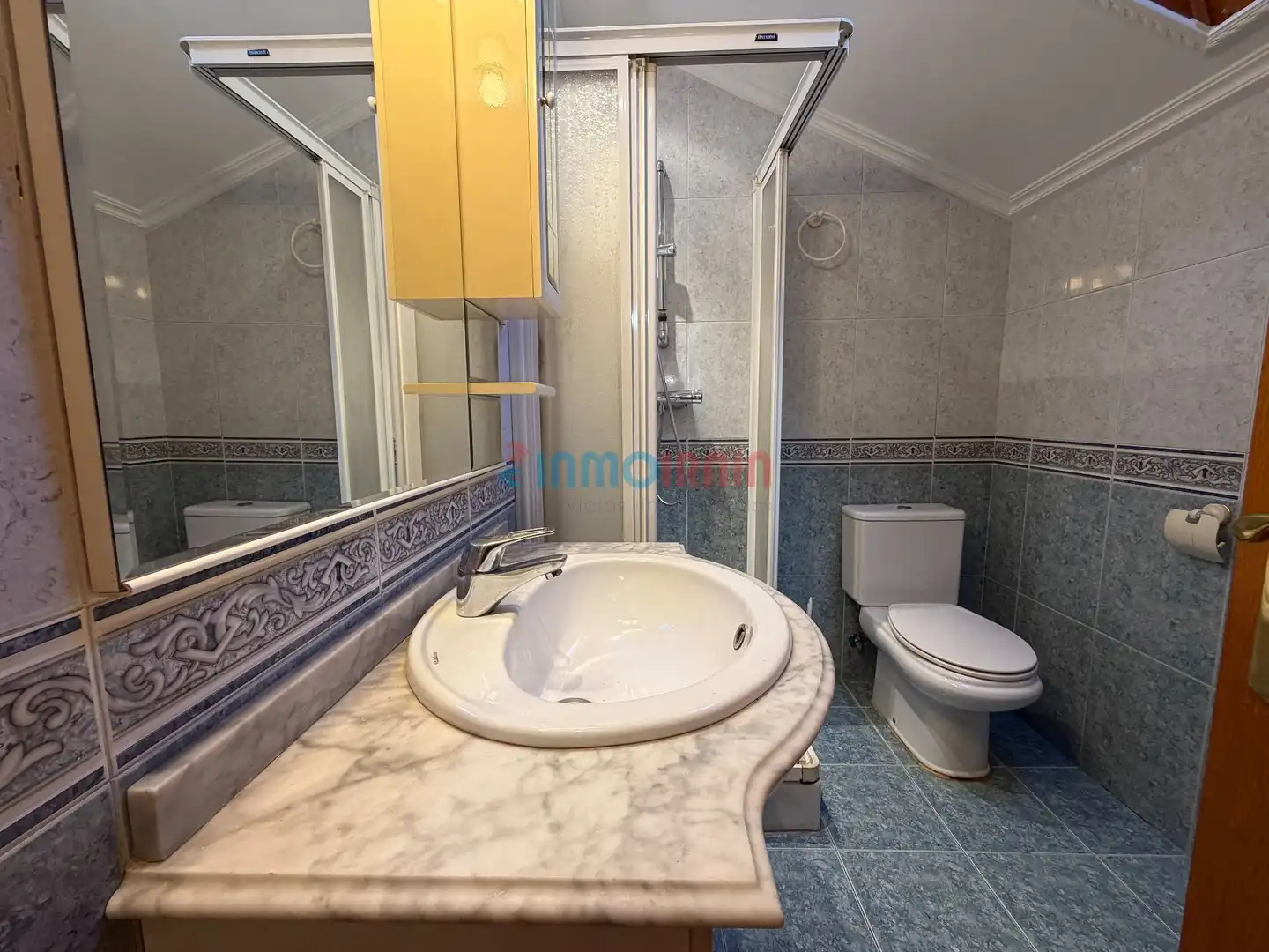 Bathroom of Flat for sale in Beasain  with Heating and Terrace