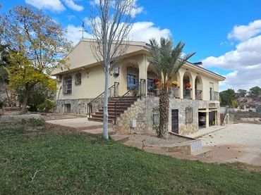 Villa avec jardin à vendre à Totana