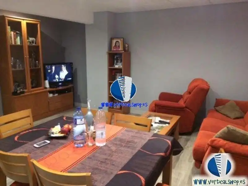 Living room of Flat for sale in Caudete  with Air Conditioner, Parquet flooring and Terrace