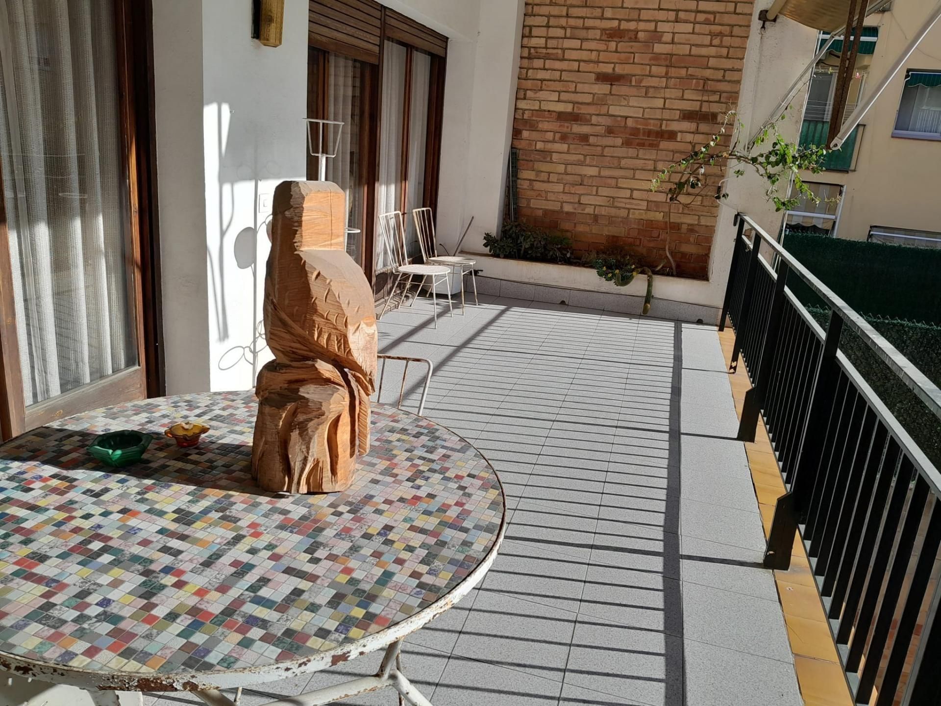Terrassa de Pis en venda en Cornellà de Llobregat amb Aire condicionat, Calefacció i Terrassa