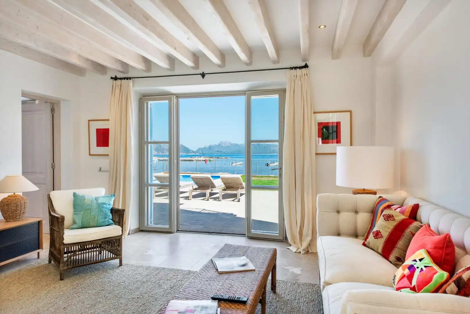 Sala de estar de Casa o chalet en venta en Alcúdia con Aire acondicionado, Calefacción y Jardín privado