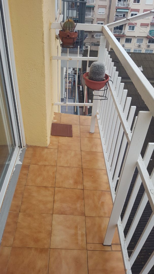 Terrasse von Dachboden zum Verkauf in Badalona mit Klimaanlage, Heizung und Abstellraum