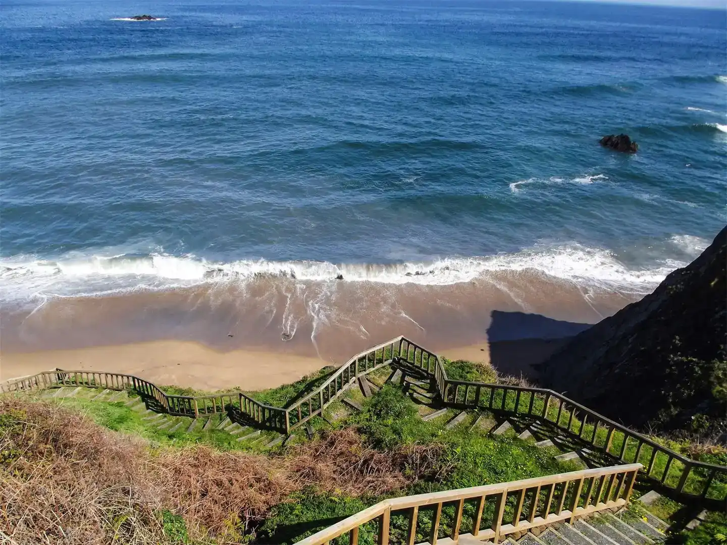 Garden of Land for sale in Ortigueira
