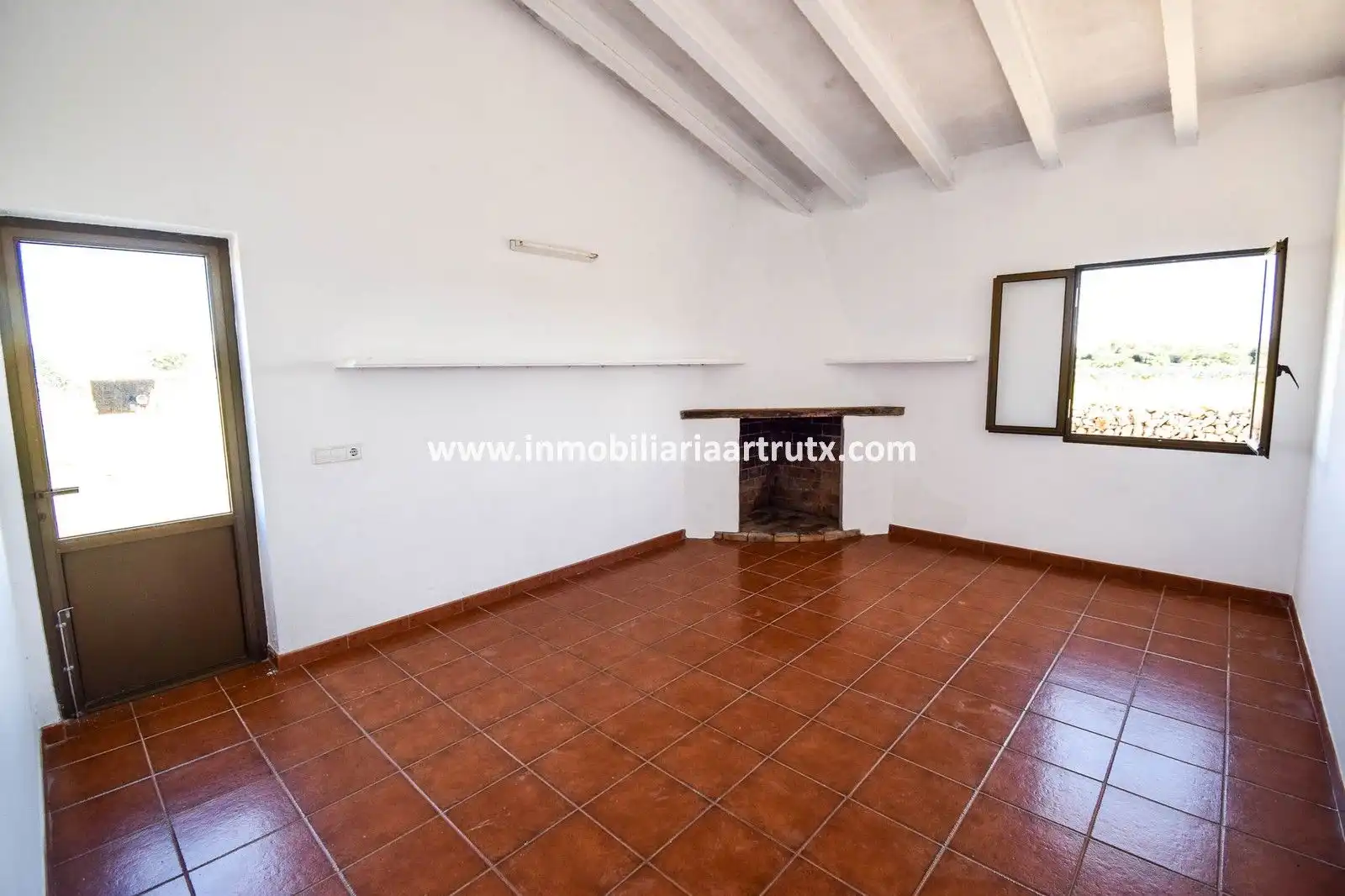 Casa rústica amb jardí en venda a Ciutadella, imagen 4