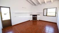 Sala d'estar de Finca rústica en venda en Ciutadella de Menorca amb Jardí privat, Terrassa i Traster