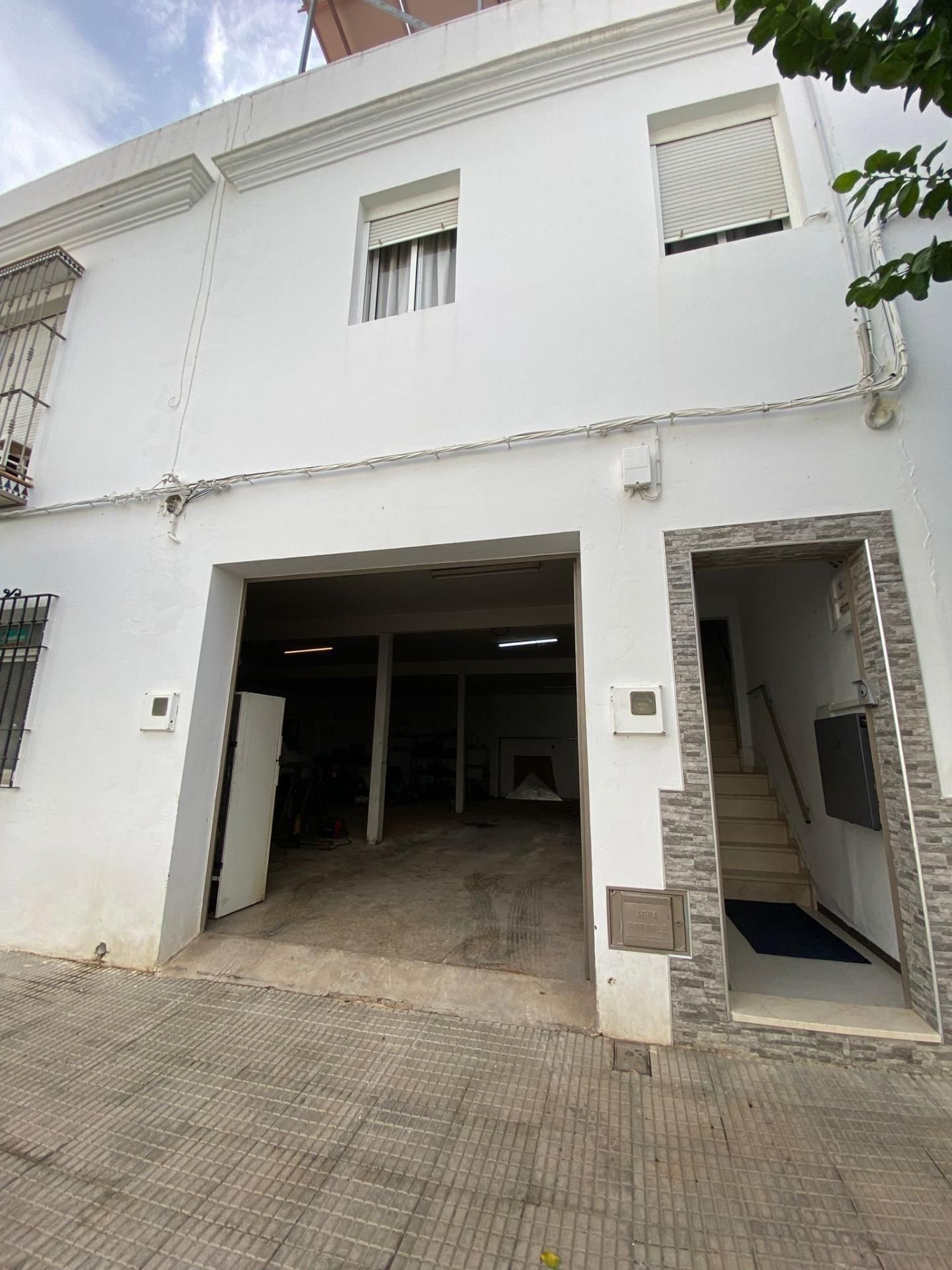 Premises for sale in La Puebla de Cazalla