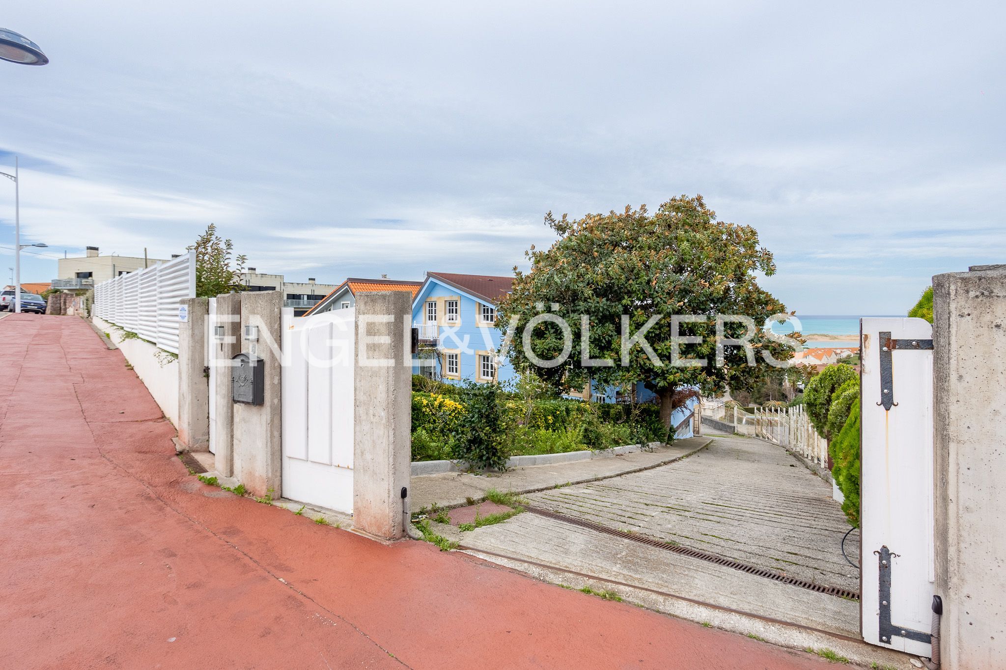 Exterior view of House or chalet for sale in Miengo  with Heating, Private garden and Swimming Pool