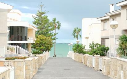 Exterior view of Flat for sale in Sant Carles de la Ràpita  with Air Conditioner, Terrace and Oven