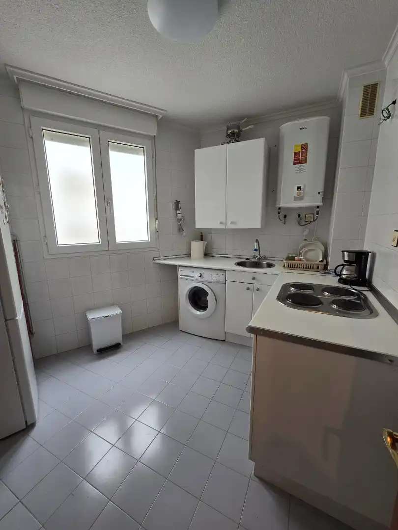 Cocina de Piso en venta en Bareyo con Calefacción, Terraza y Amueblado