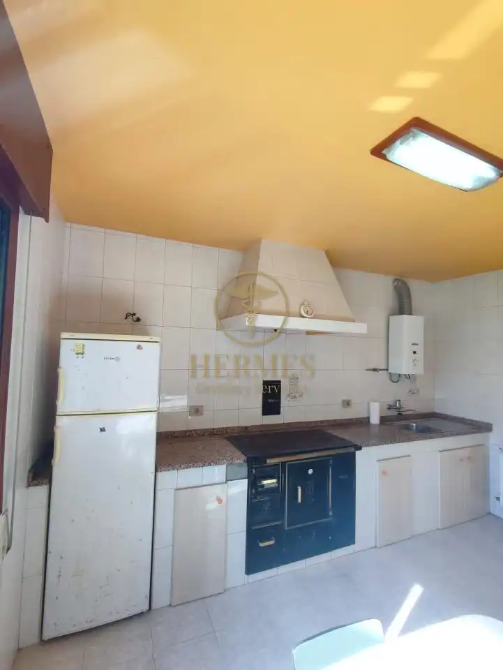 Cocina de Casa o chalet en venta en Tomiño con Calefacción, Jardín privado y Parquet