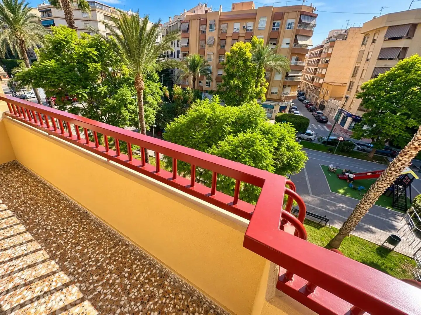Flat with terrace for sale in Crevillent, imagen 2