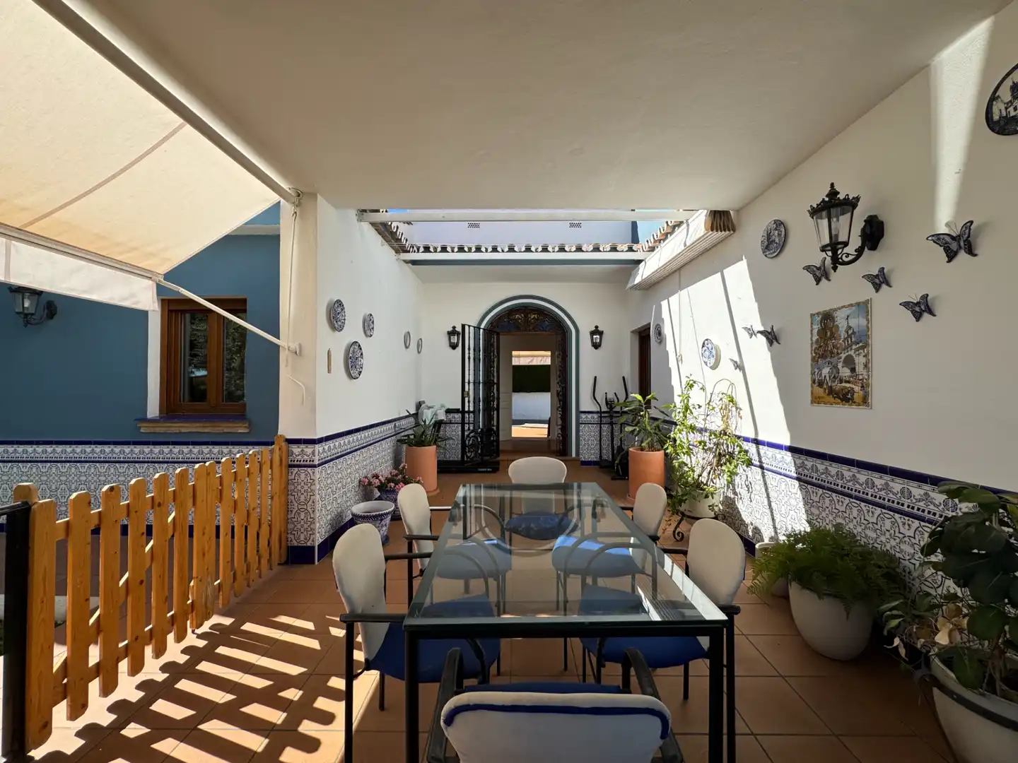 Terrassa de Casa o xalet en venda en Alhaurín de la Torre amb Aire condicionat, Calefacció i Jardí privat