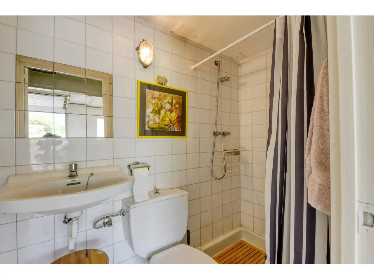 Baño de Casa o chalet en venta en La Vall d'en Bas con Calefacción, Jardín privado y Parquet
