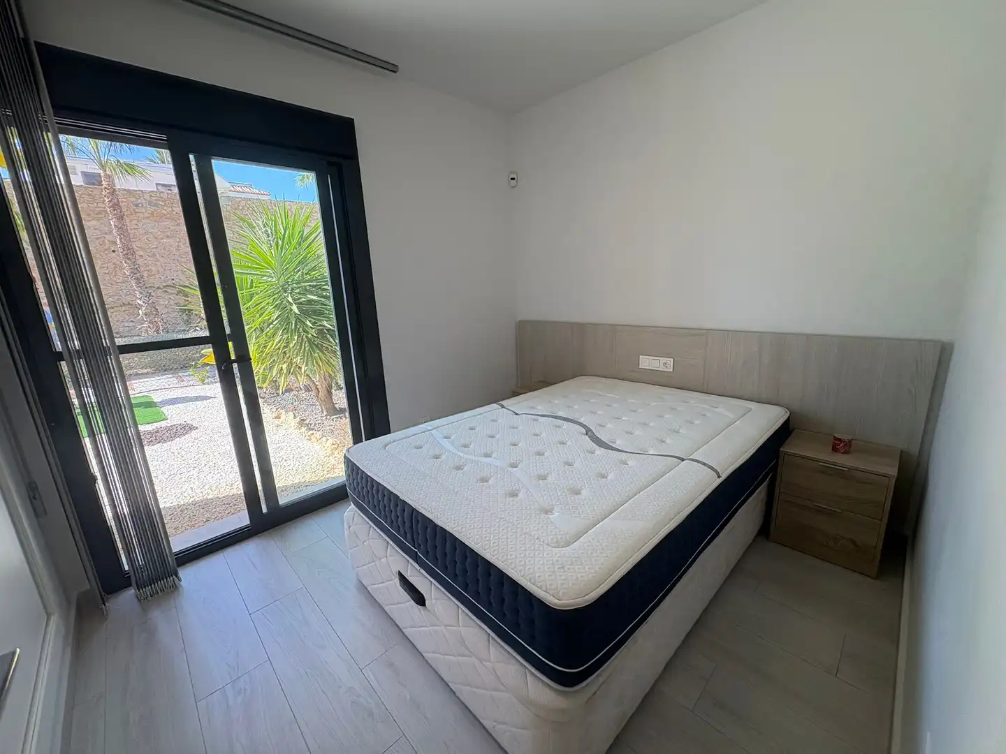 Planta baja en venta en Los Almendros