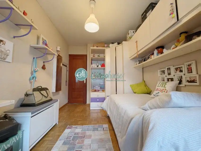 Bedroom of Flat for sale in Segovia  with Air Conditioner, Heating and Terrace