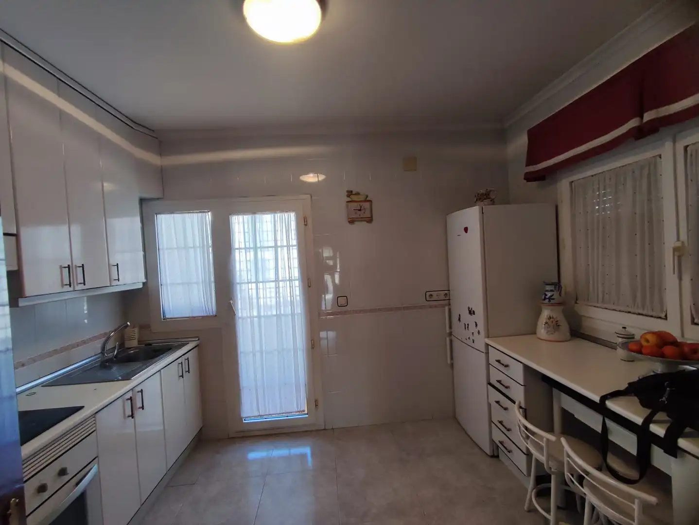 Küche von Haus oder Chalet zum Verkauf in Plasencia mit Heizung, Privatgarten und Terrasse