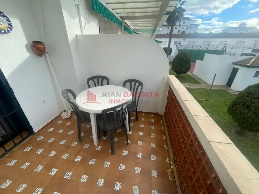 Casa adosada en venta en Calle Veleta, La Antilla