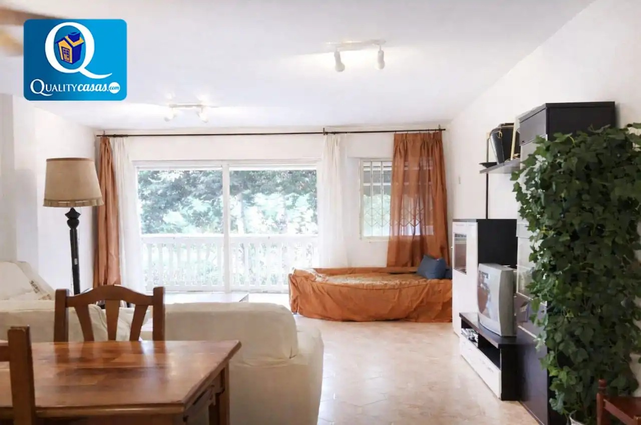 Sala d'estar de Apartament en venda en El Campello amb Terrassa i Piscina comunitària