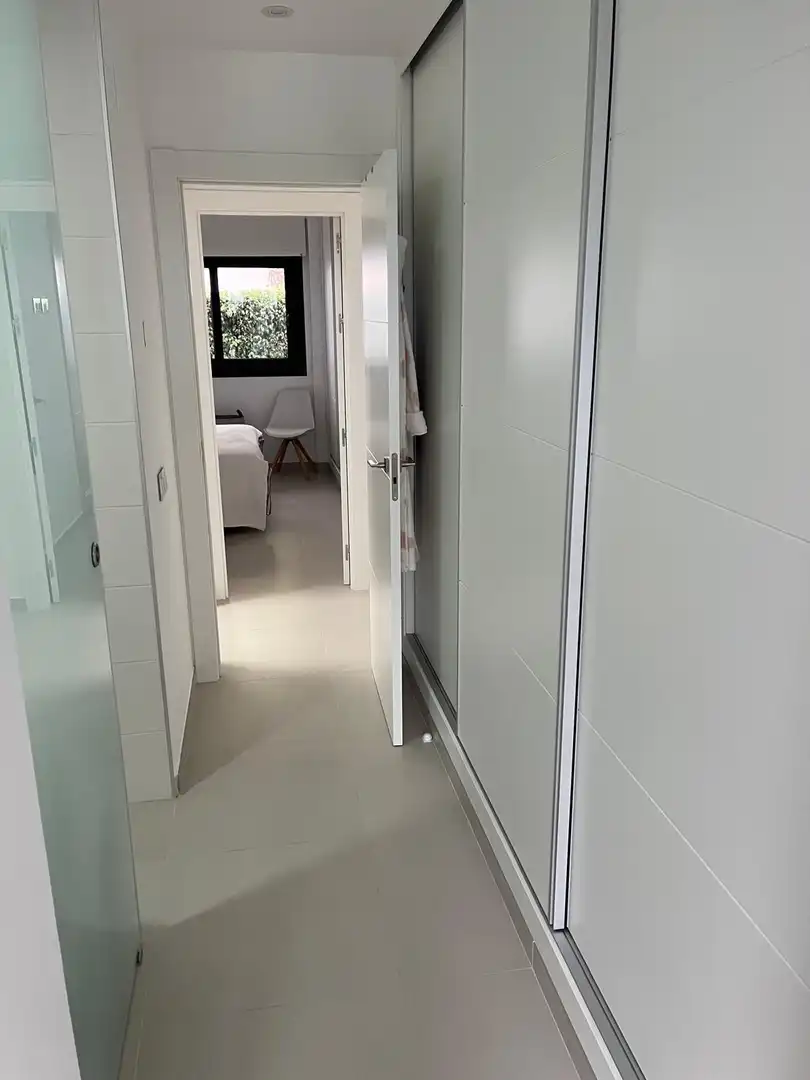 Wohnung zum Verkauf in Pilar de la Horadada mit Klimaanlage, Heizung und Privatgarten