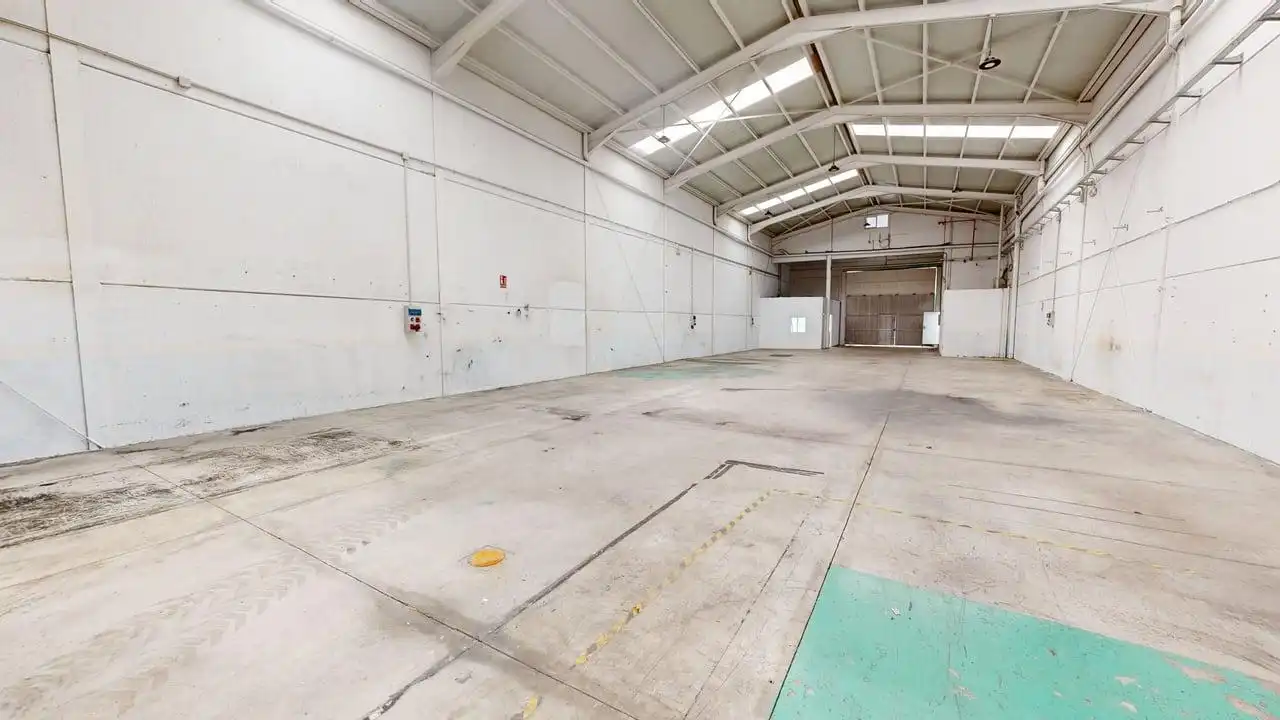 Nau industrial de lloguer a Pol. Ind. Los Olivares