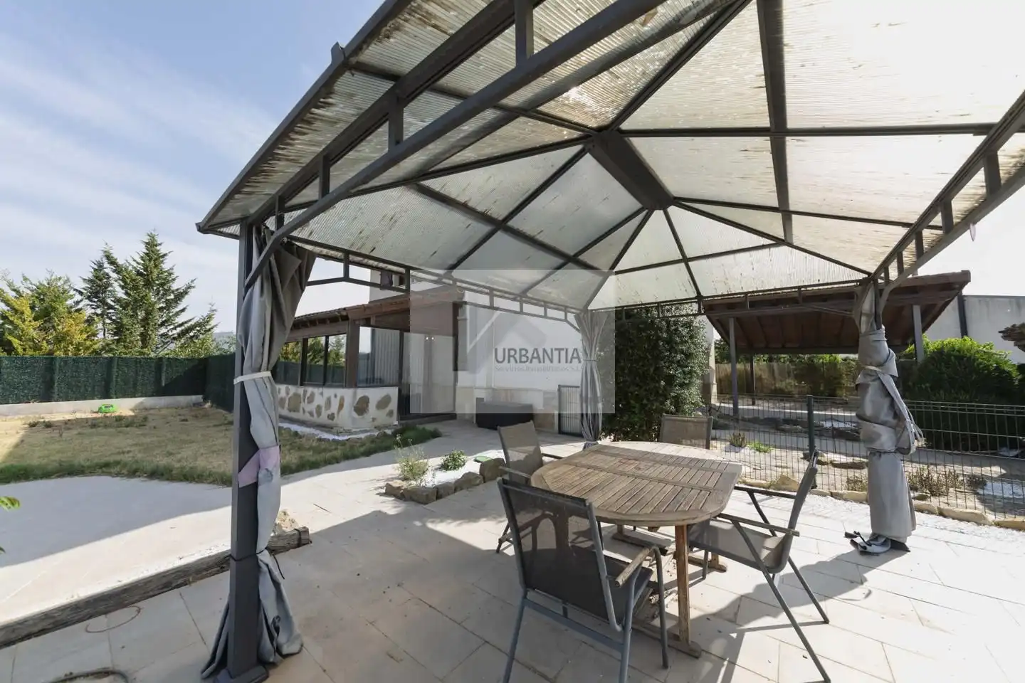 Terrassa de Casa o xalet en venda en Olóriz / Oloritz amb Aire condicionat, Calefacció i Jardí privat