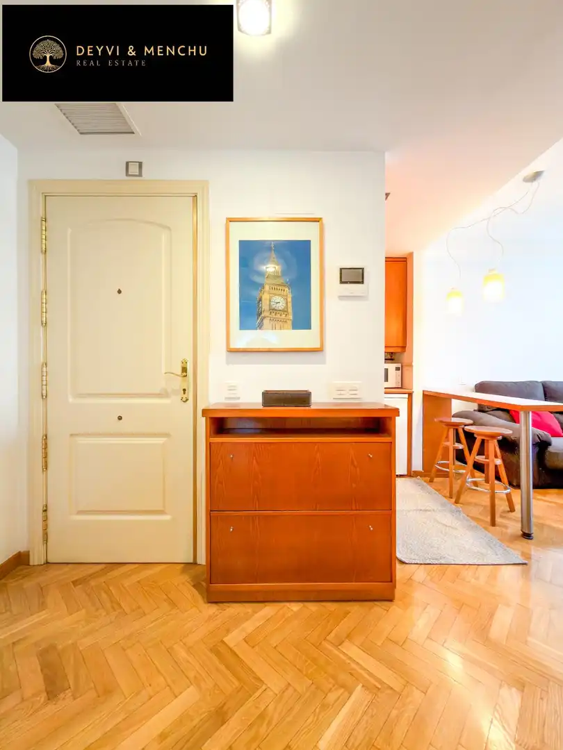 Flat for sale in Madrid  with Air Conditioner, Heating and Storage room