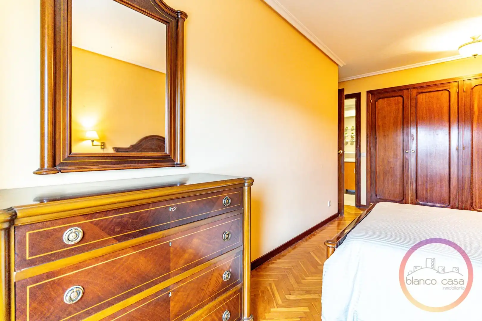 Bedroom of Flat for sale in Carballo  with Heating and Alarm