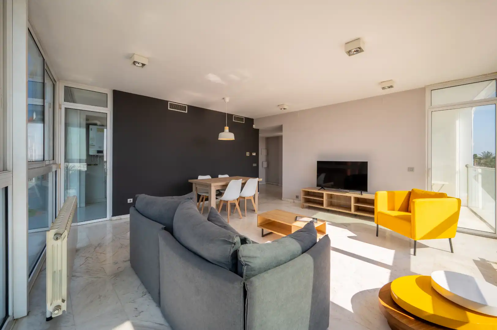 Sala de estar de Piso en venta en Barcelona con Aire acondicionado, Calefacción y Terraza