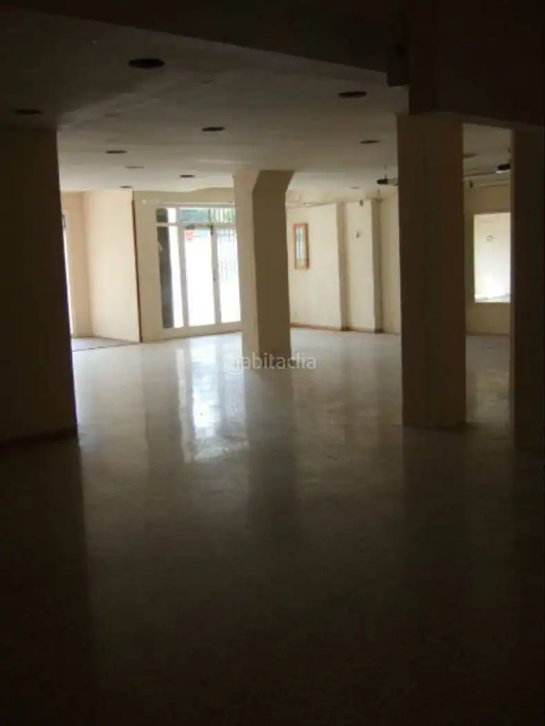 Local comercial en venda a Canet de Mar
