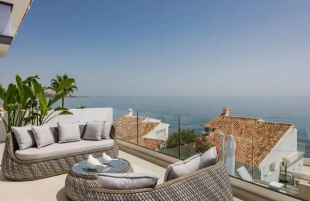 Terraza de Casa o chalet en venta en Estepona con Aire acondicionado, Jardín privado y Terraza