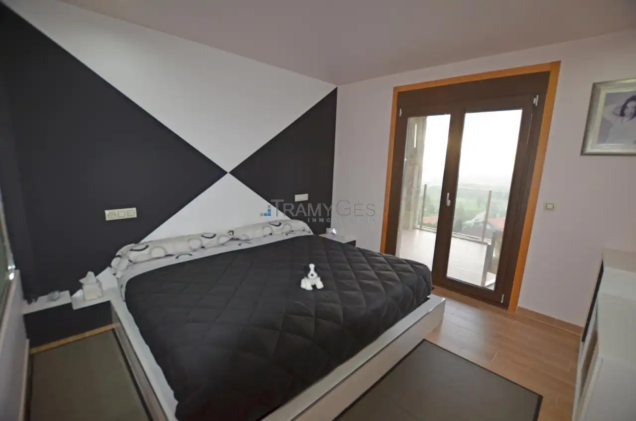 Habitación de Casa o chalet en venta en Tui con Calefacción, Jardín privado y Terraza