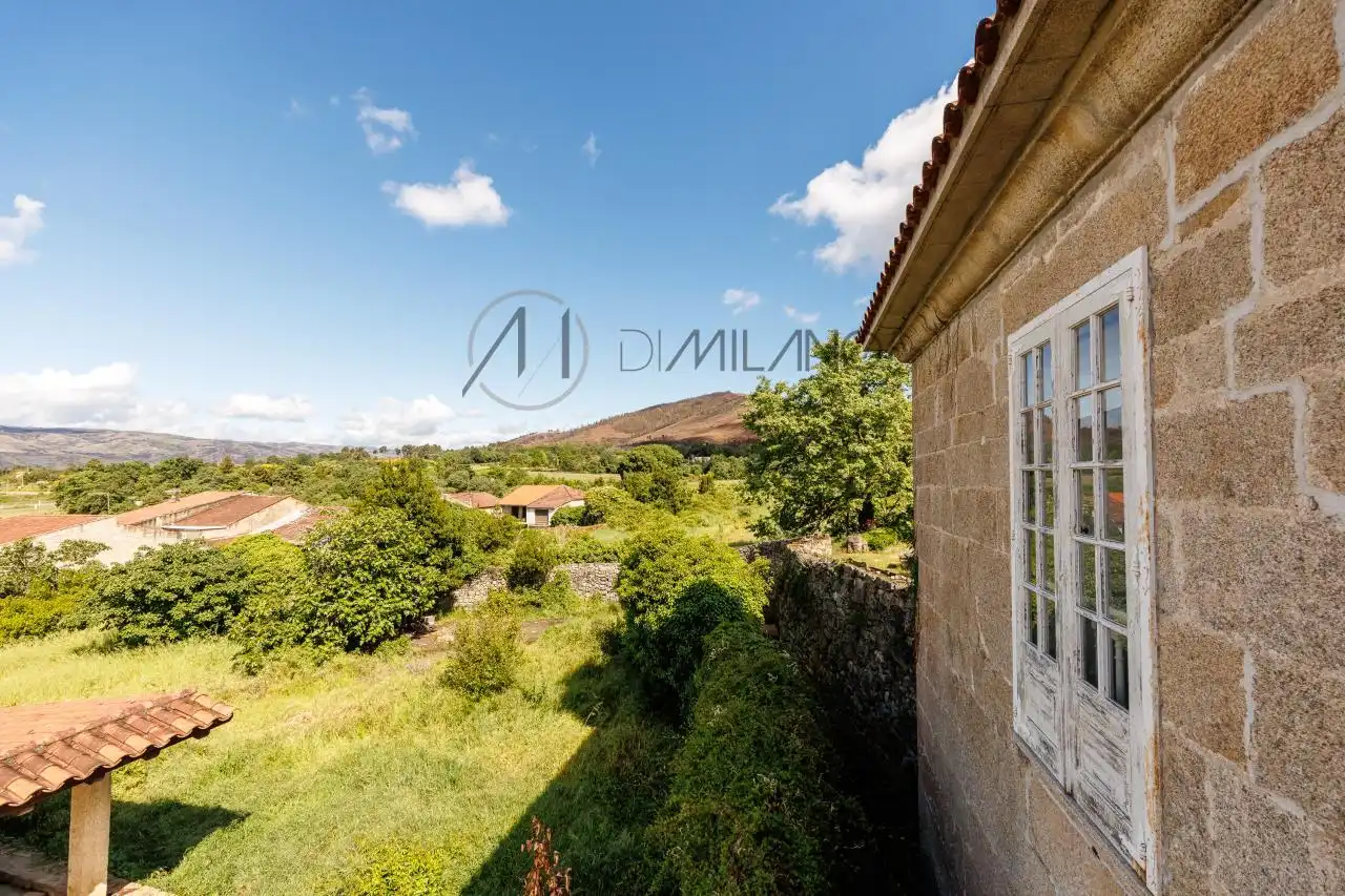 Vista exterior de Finca rústica en venta en Verín con Calefacción, Jardín privado y Parquet