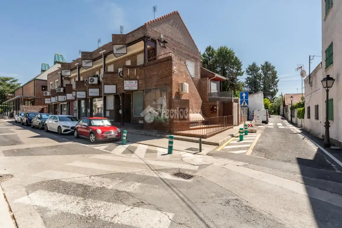 Vista exterior de Piso en venta en Torrelodones con Aire acondicionado